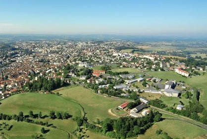 Aurillac - Self catering holiday rental accommodation in Auvergne -Book direct with owners on Rent-in-France