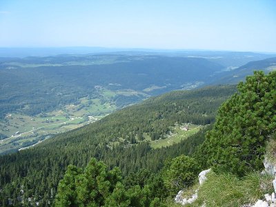 Rent a Jura holiday rental chalet or house and explore the fantastic countryside