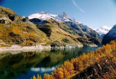 Beautiful Scenery - Rent Savoie holiday apartment or chalet accomodation - Rent-in-France holiday directory